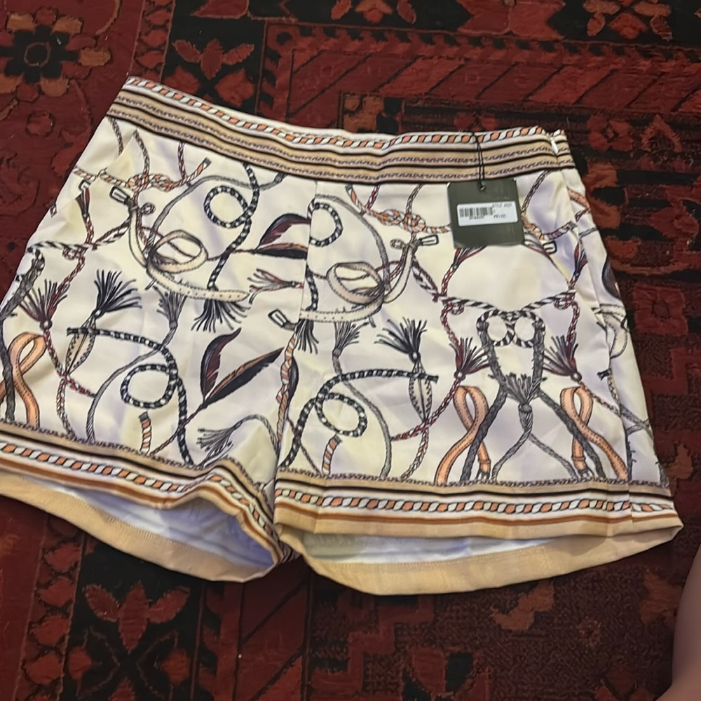NWT jlux label shorts never worn